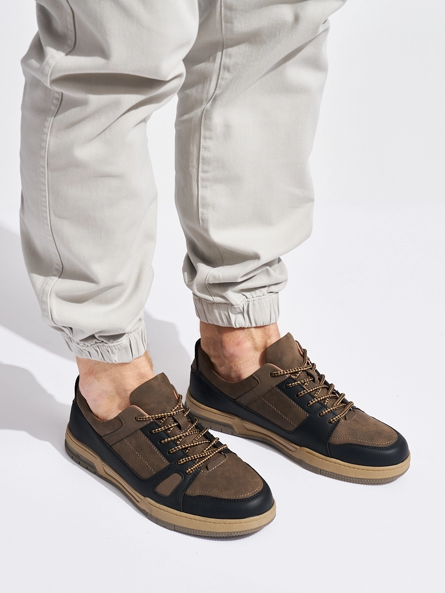 Klasické pánske hnedé poltopánky