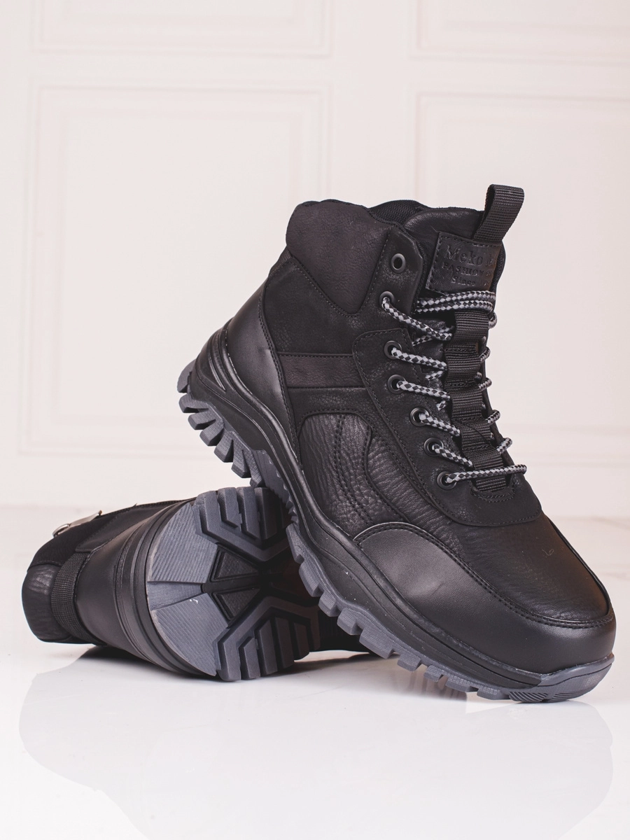 Krásne pánske členkové topánky čierne