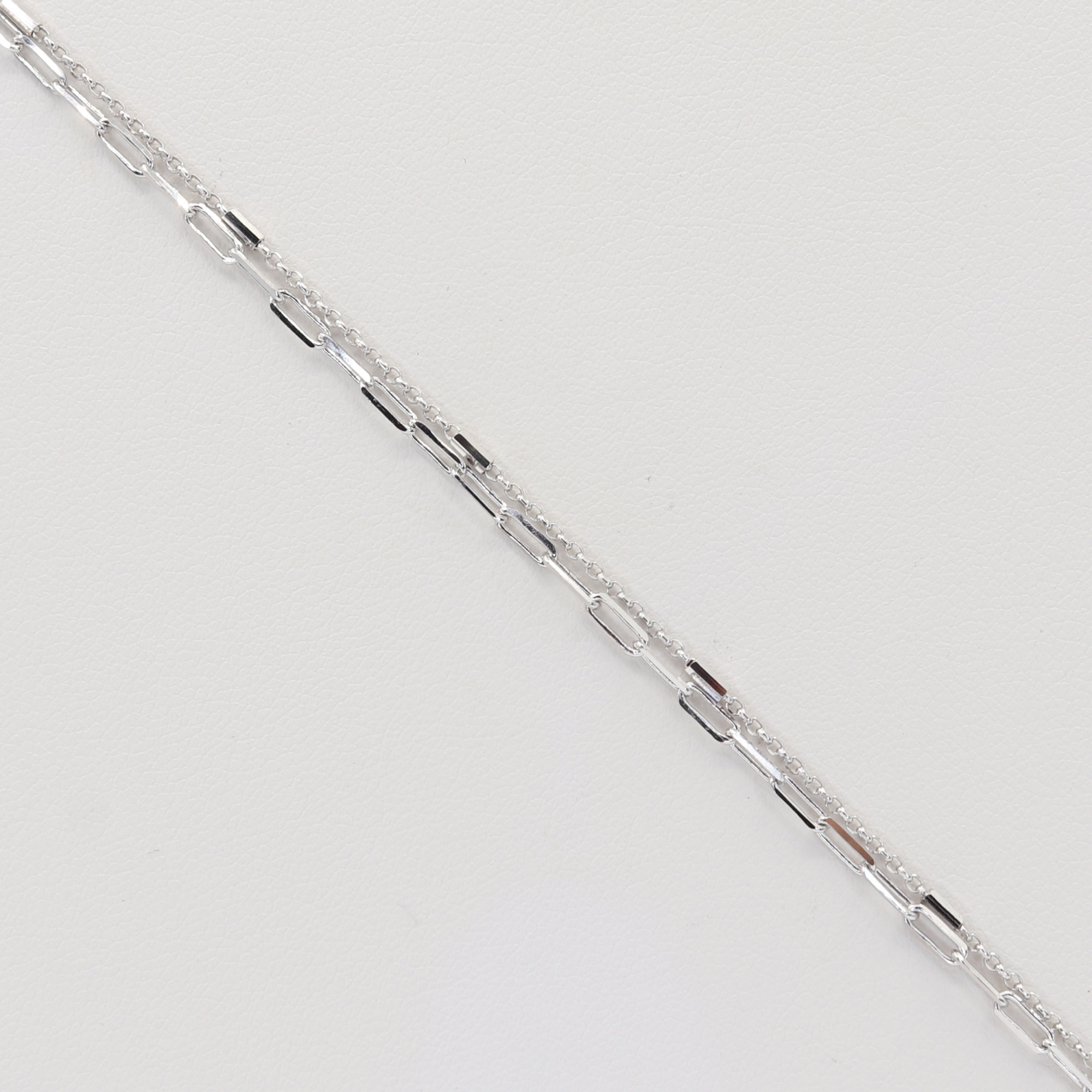 Strieborný náramok 113506