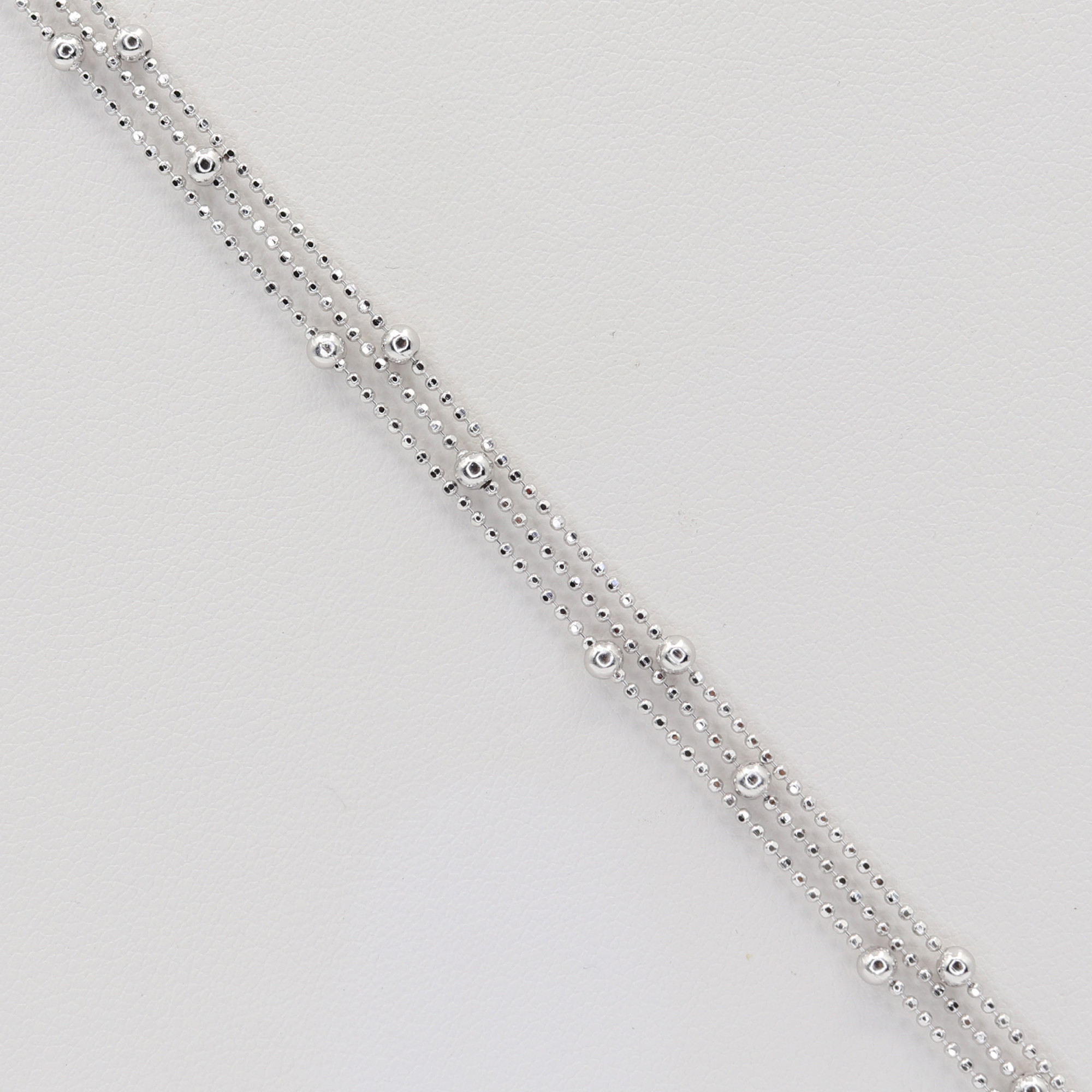 Strieborný náramok 113513