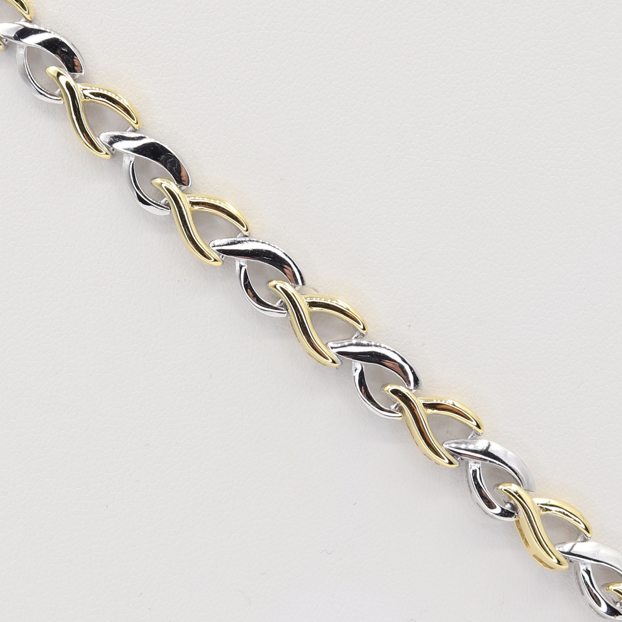 Strieborný náramok 113552