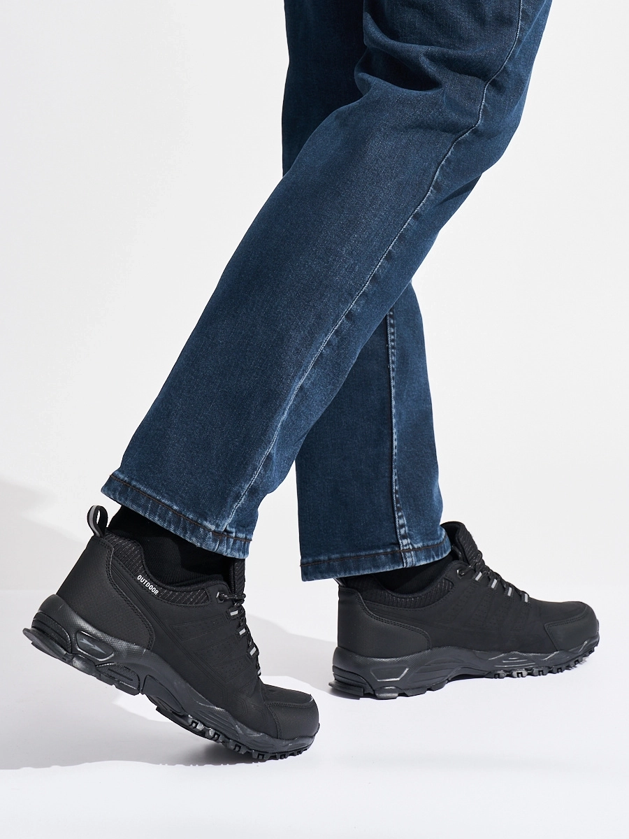 Štýlové pánske trekingové topánky čierne